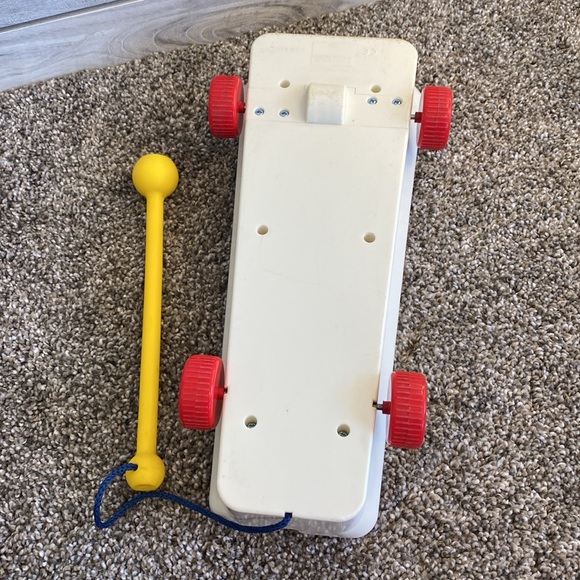 Fisher Price Classics Xylophone 11 Inch Vintage from before 2000 Pull Roll - Picture 7 of 7